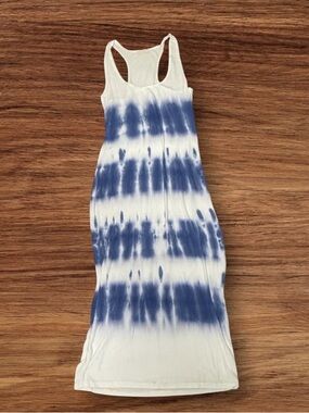 Lovestitch Blue‎ White Tie Dye Bamboo Racerback Maxi Dress
Size M Beach Cover Up